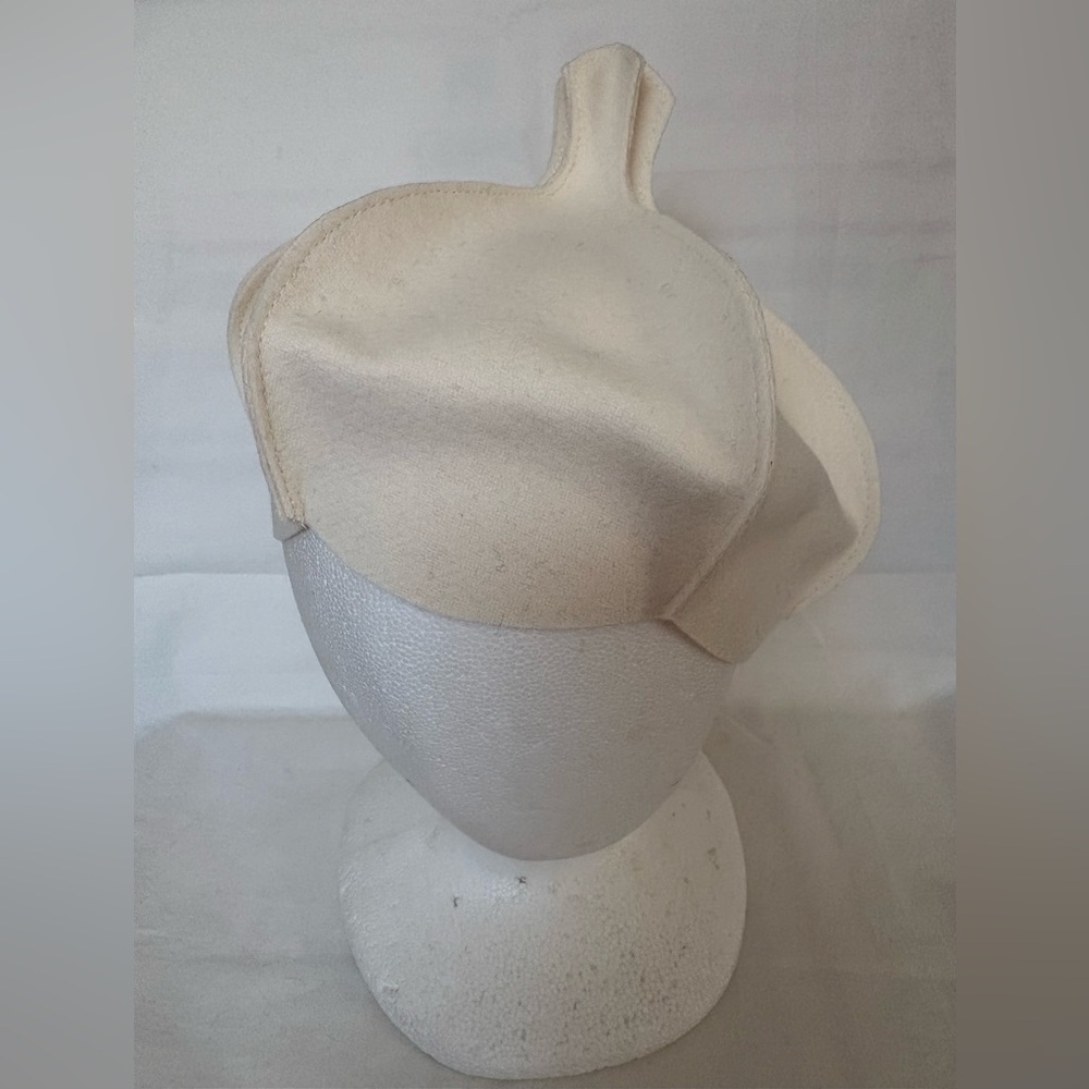 Handmade wool beret hat new size m